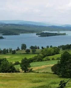 From the greenway to Lac de Montbel